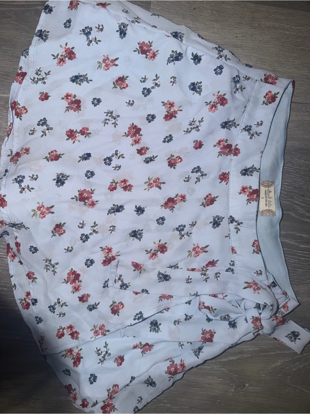 Altar'd State White Floral Mini skort with Red and Blue Blooms